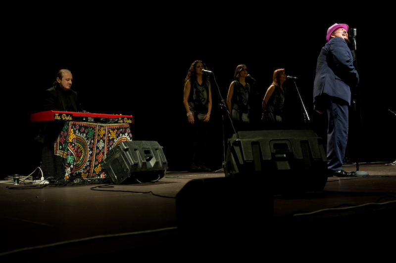 009701  Daniel Charles Tweedie   Freakie Merrmaids  Pierangelo Bettoni - The Daniel Charles